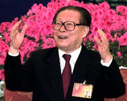 Chinese leader waxes lyrical with Taiwanese reporters